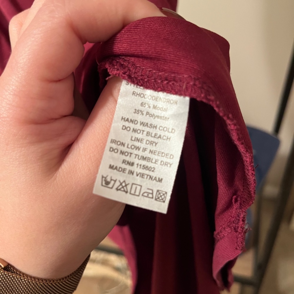 Dress - Picture 2 of 2